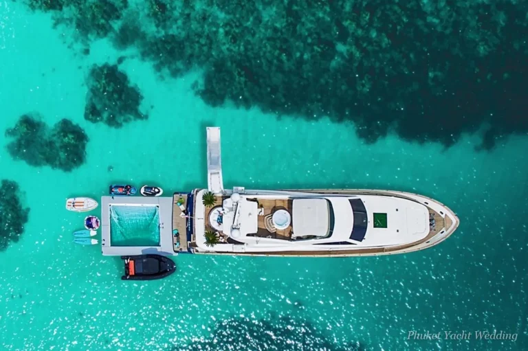 Eternal Pearl 102 superyacht for weddings and proposals in Phuket