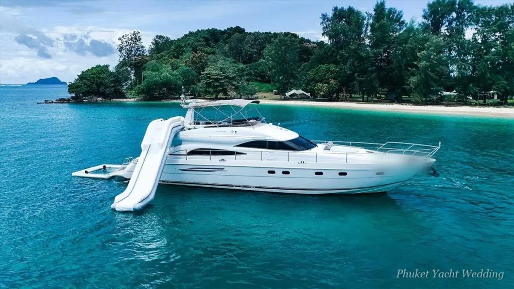 Silk Horizon 65 motor yacht for vow renewals and anniversaries at sea in Phuket